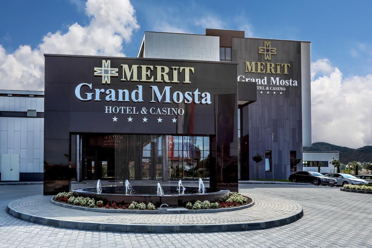 Merit Grand Mosta Spa Hotel & Casino Svilengrad Bagian luar foto